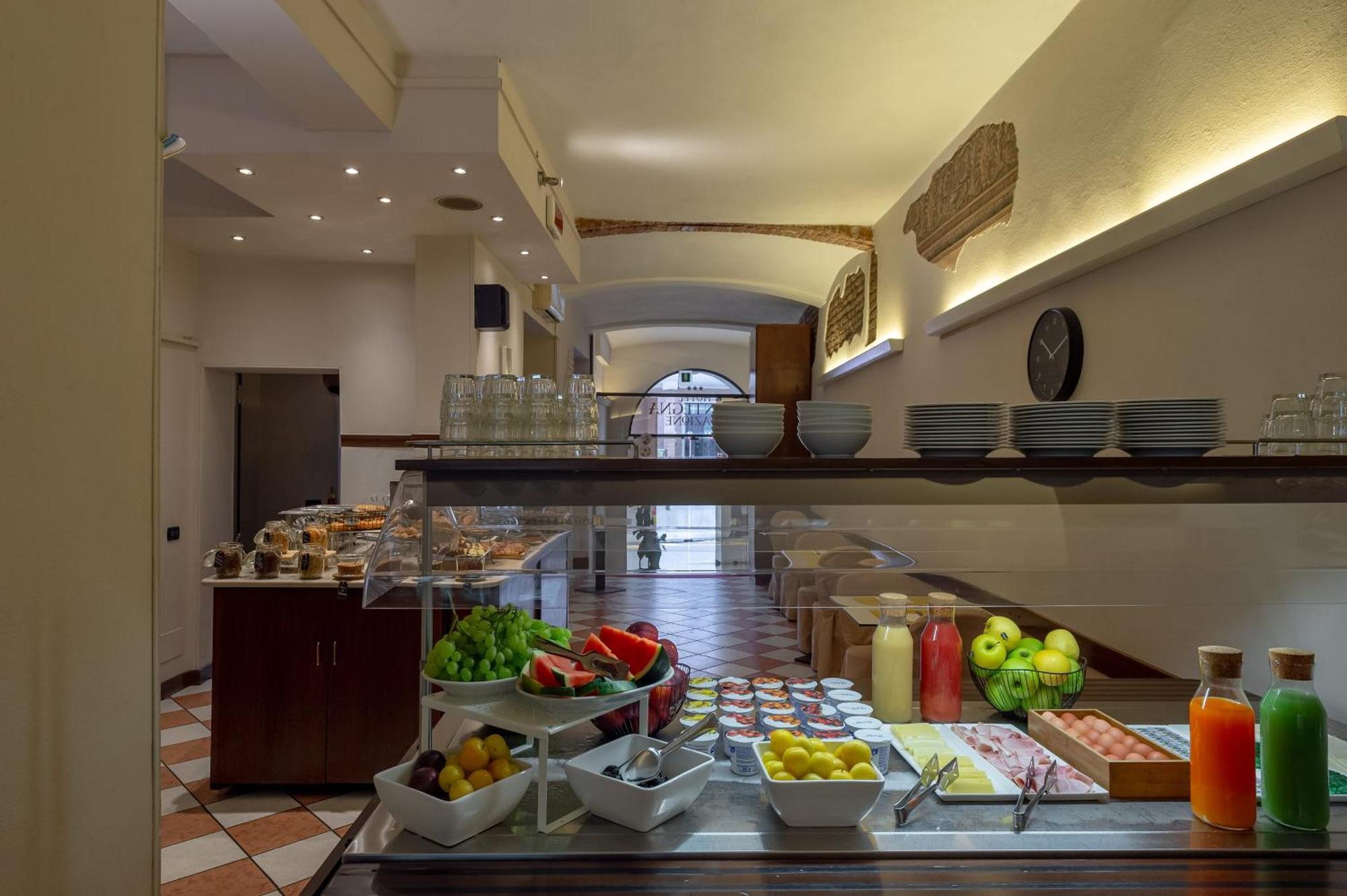 Hotel Mantegna Stazione Mantova Ngoại thất bức ảnh