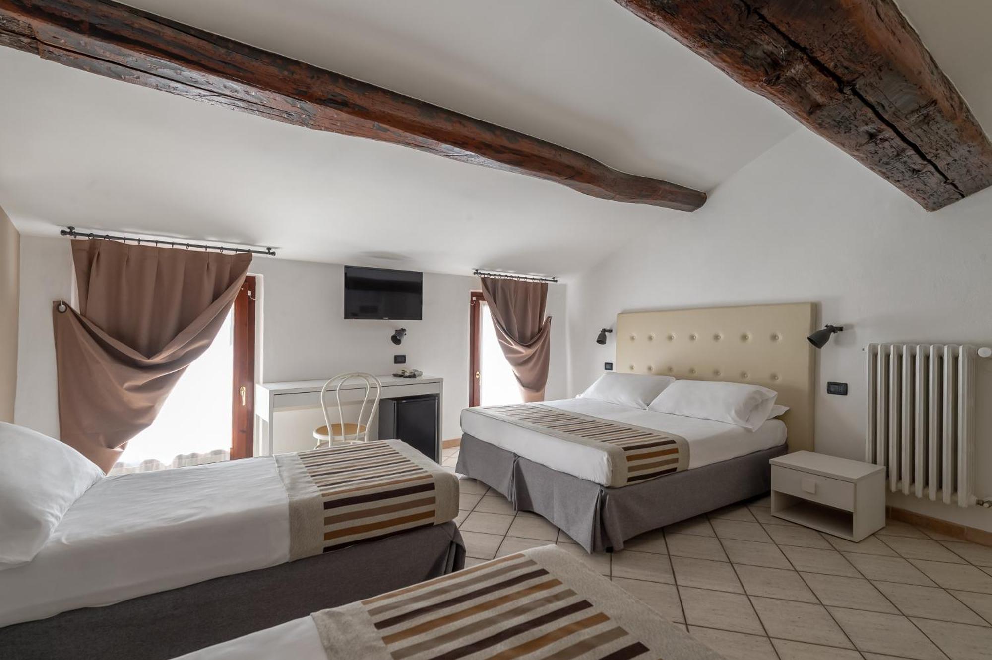 Hotel Mantegna Stazione Mantova Ngoại thất bức ảnh